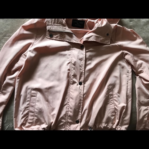 Reflective Pink Windbreaker - Picture 3 of 7